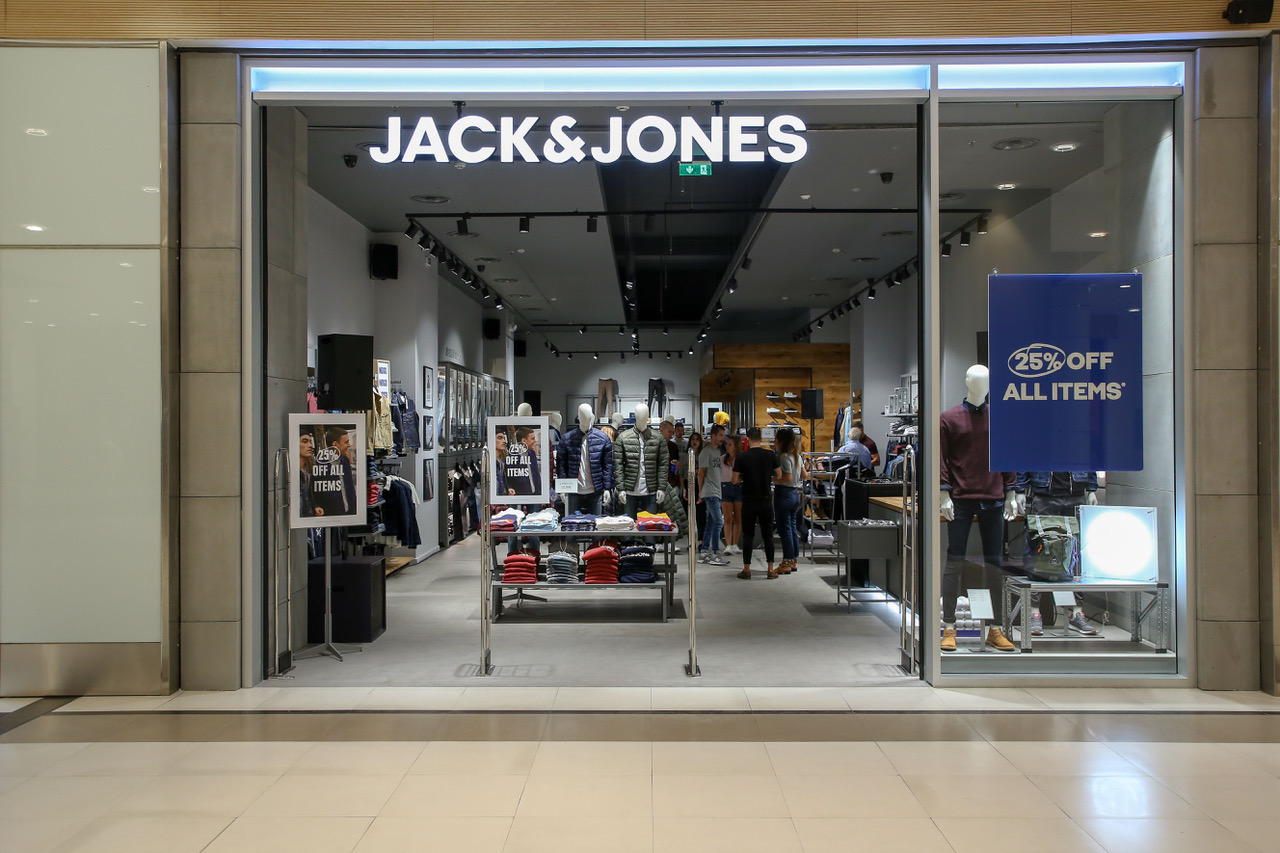 Πρόσοψη του καταστήματος